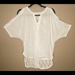 XCVI Women's White Round Neck Short Sleeve Lace Back Olena Top Size XS